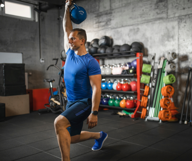 Walking Lunges: 